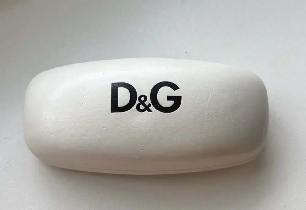 D&G Dolce & Gabbana White Hardshell Clamshell Eyeglasses Sunglasses Case